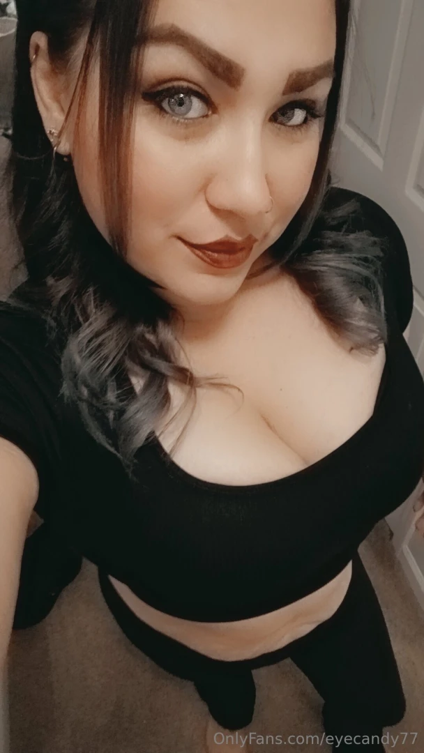 Hot hot hot you know you love it so don t forget to show me some love part 1 