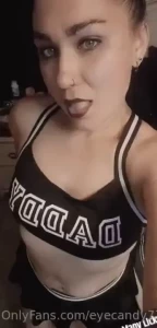 You know you want to see more spicy tip any amount the bigger the tip