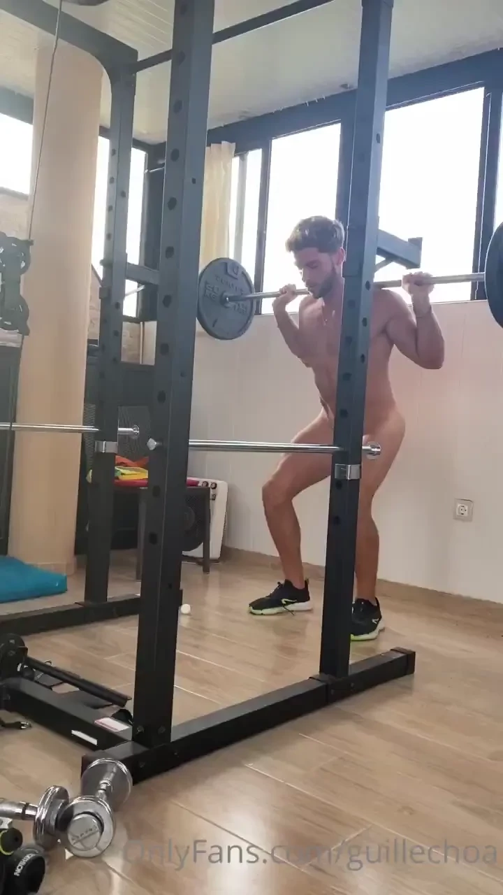 Ya estoy de vuelta en valencia hoy me he pegado un entrenamiento part 1 