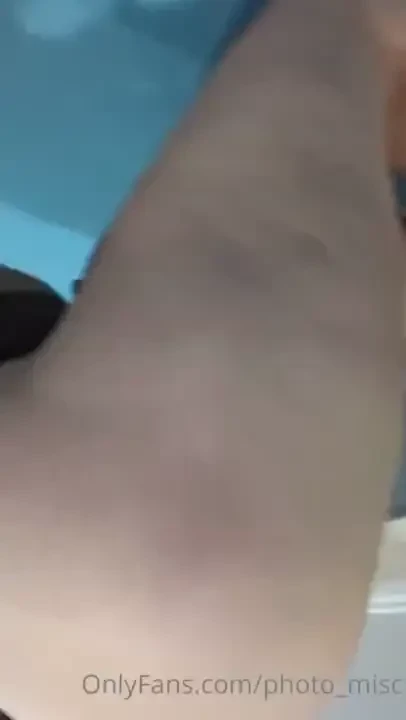 Booty work booty work let me see that booty work 