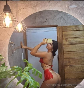 Hi sweetie i m iristemptressxx welcome to my paradise every curve of part 19