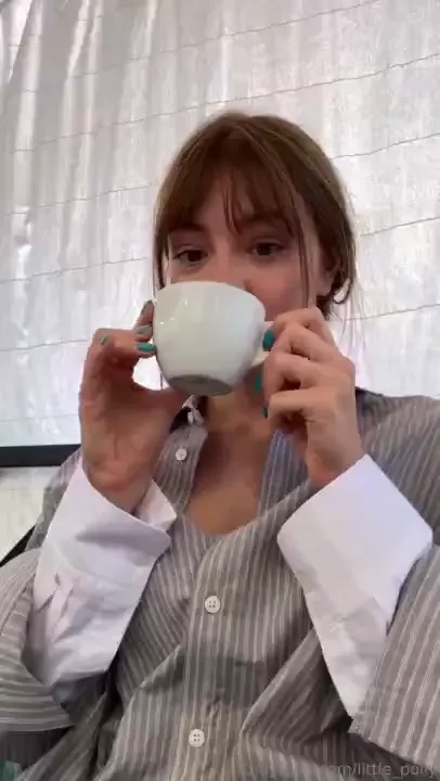 There is something mesmerizing in the eyes of an enthusiastic girl 