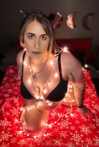 Taking applications for my new year s kiss are you ready