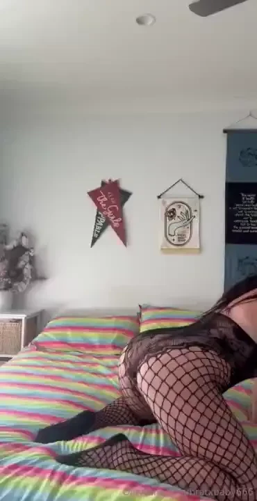 Unlock to see explicit solo content of me touching twerking and part 1 