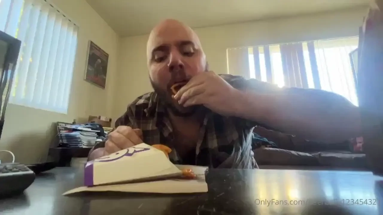 Fast food is turning me into a mindless pig man 