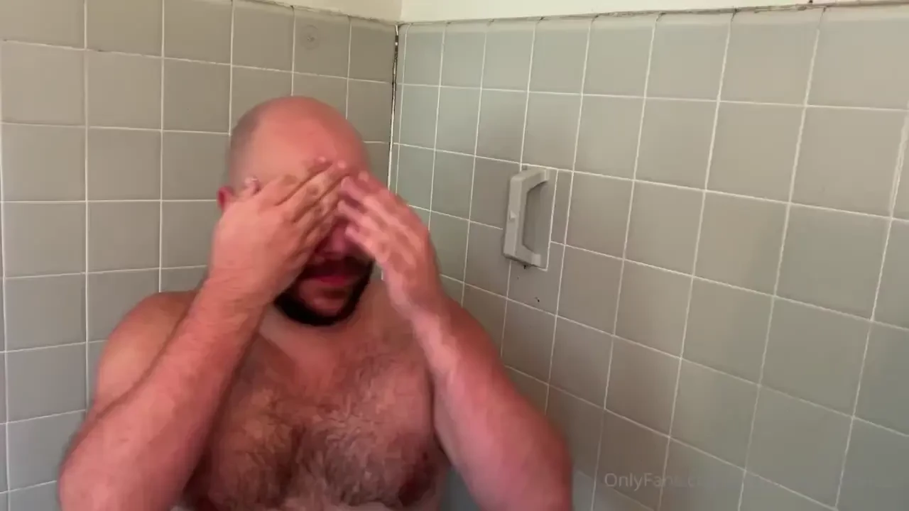 Soap turned me into a blueberry and i got stuck in my bathroom 