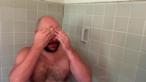 Soap turned me into a blueberry and i got stuck in my bathroom