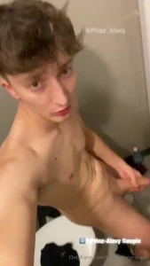 I finish the gym go to the bathroom and you come in and see me what