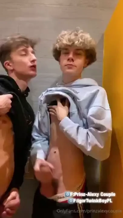 2 boys at 1 place it had to end like this 