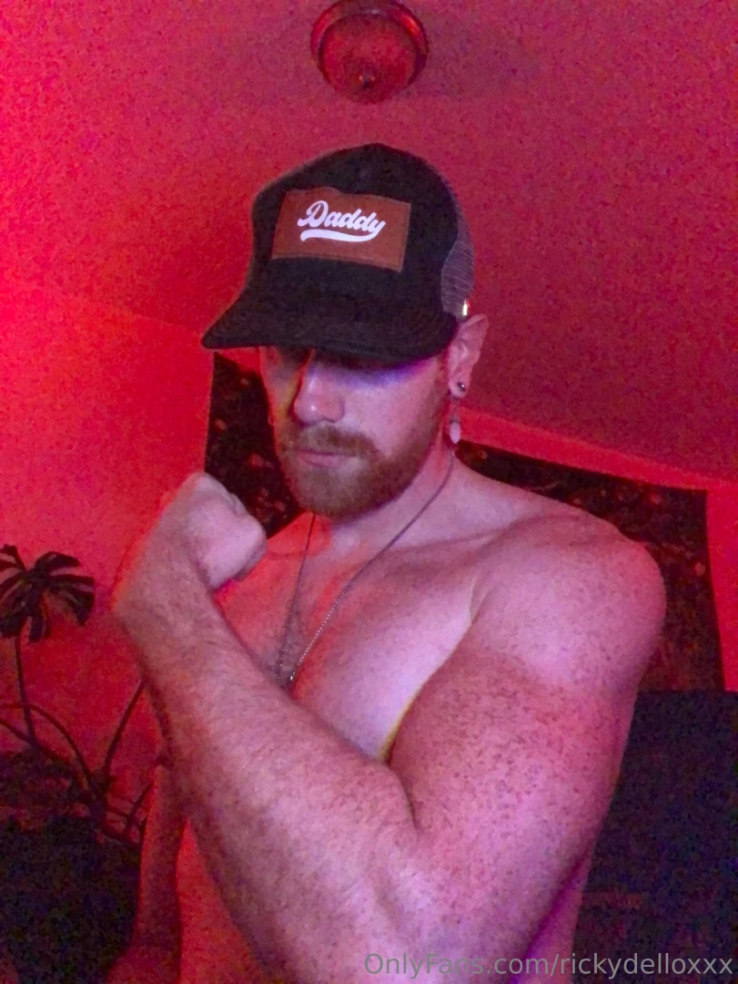 I love my daddy hat 