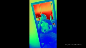 I can keep my hands to myself