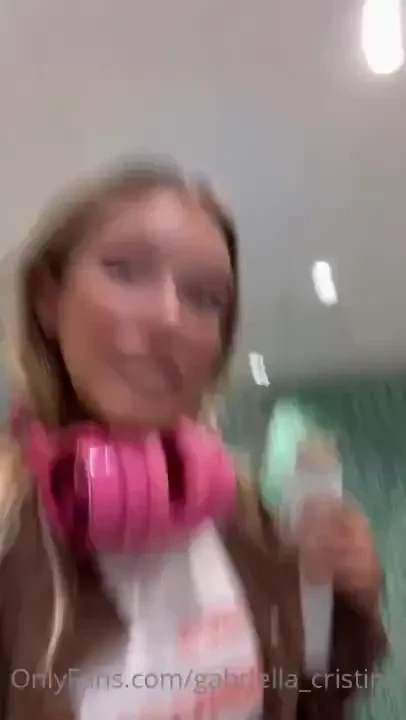 I just ran a literal mile in the airport i am sweating so much you part 1 