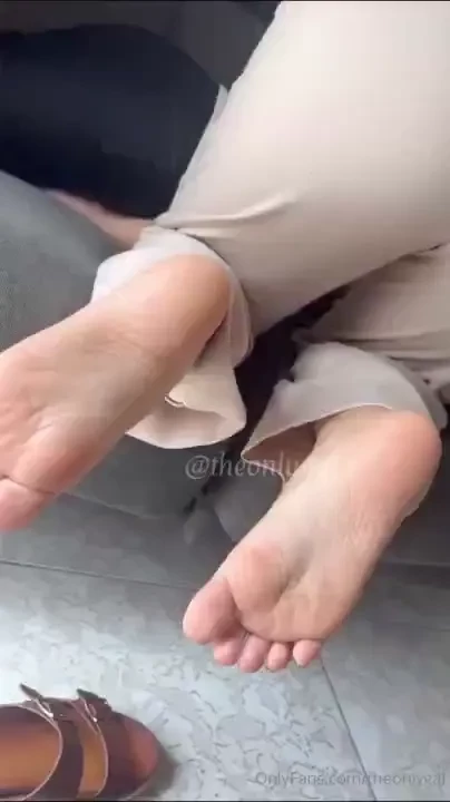 It s time to double the fun two foot sluts having fun for you to cum i part 3 