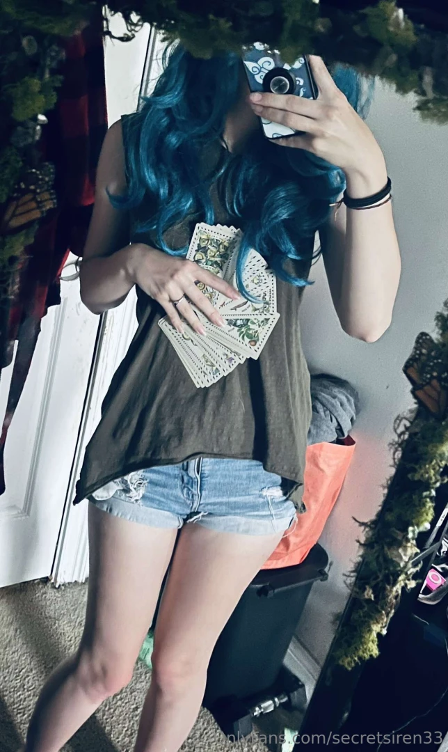 Hey darling want me to do your reading 