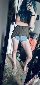 Lets get closer darling