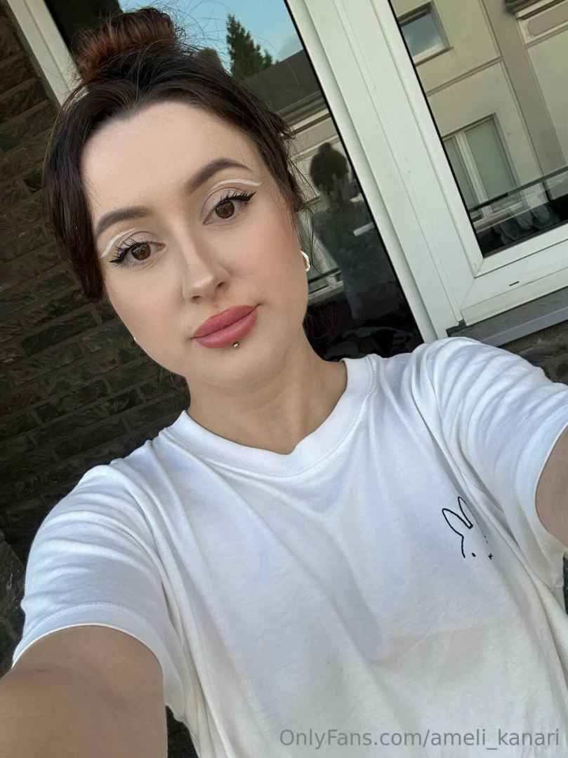 Sometimes all we need is silence inside and the feeling that we are 