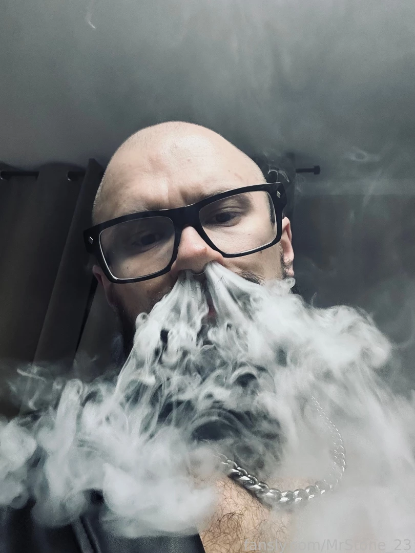 Muscle hairy beard mustache flex domination stud leather master giant part 113 