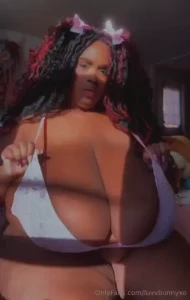 I m really testing the strength of these bra straps