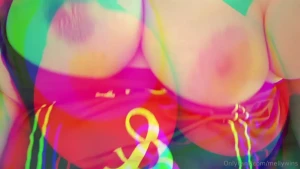 Trippy boobs