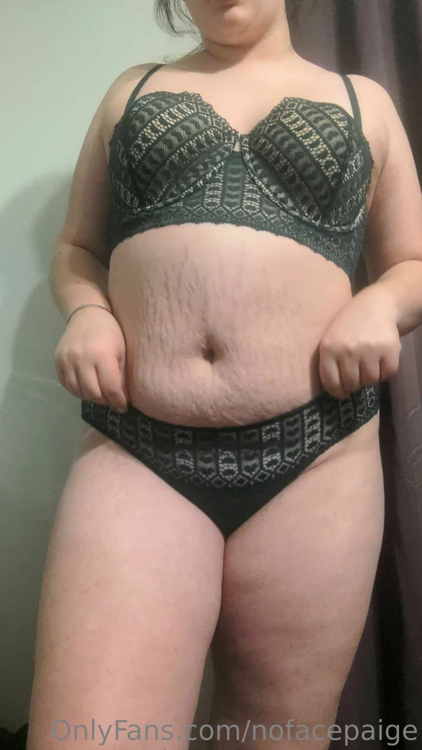 Got my first adore me box what ones should i keep part 10 