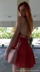 I looove this dress bigtoys hugetoys fantasytoys baddragon tentacle