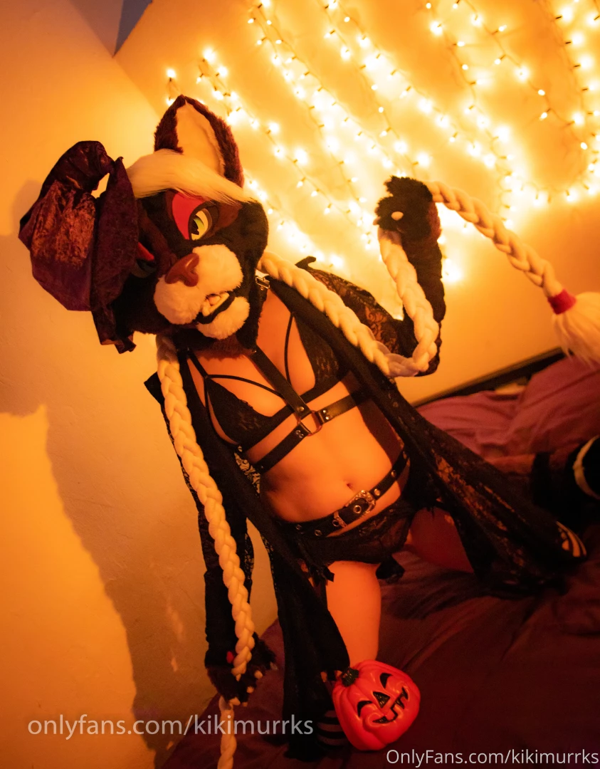 Come a little closer i promise i won t cast a spell on you although i part 8 