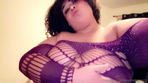 Should i post the content in this outfit