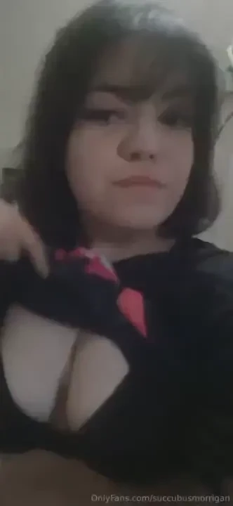 Bienvenidos a mi mundo oscuro y sensual esto es solo una probadita d 