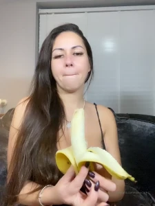 Deep throat my banana full version in your dms