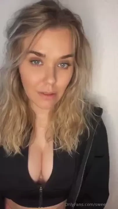 Wei t du was ich mir gerade spontan w nsche das du f r mich wichst 