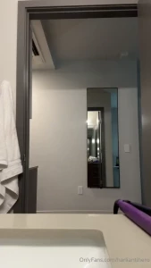 Get ready with me at pax west just a cute video of me trying on