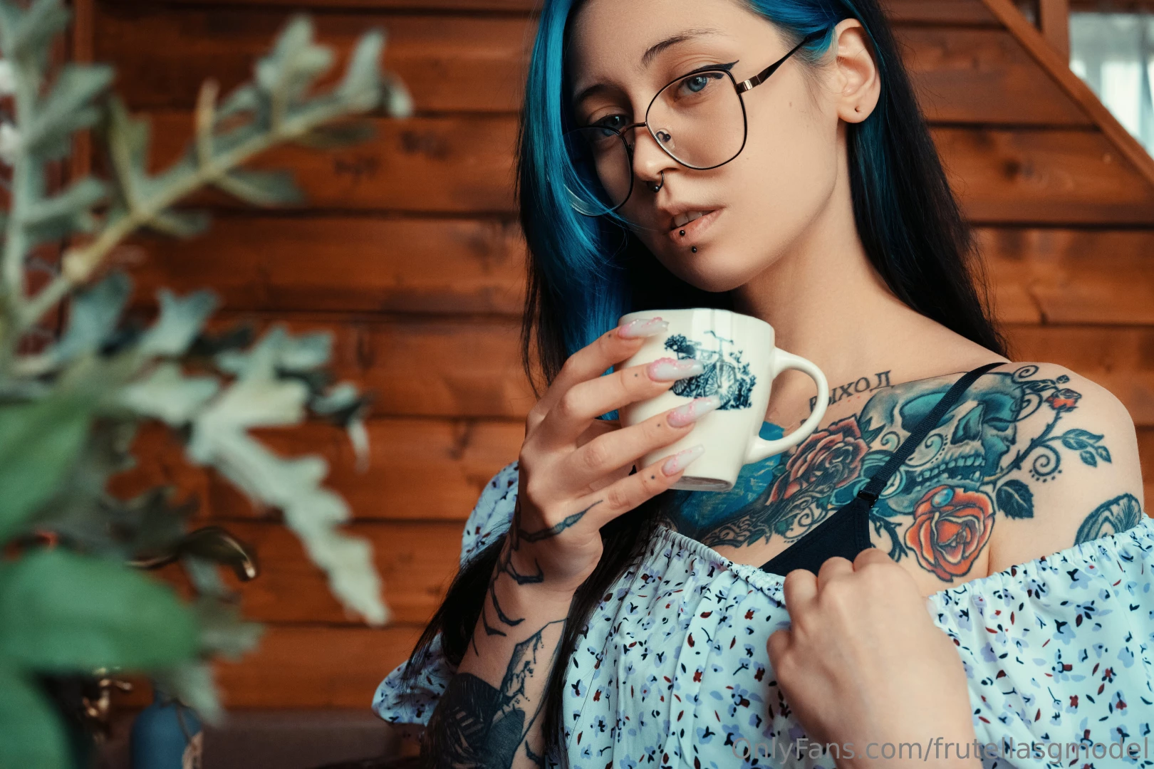 I like to have a cup of coffee in the morning to think about my plans 