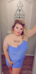 Tip tip me loves and get the whole 12 pic photo shoot tip higher get