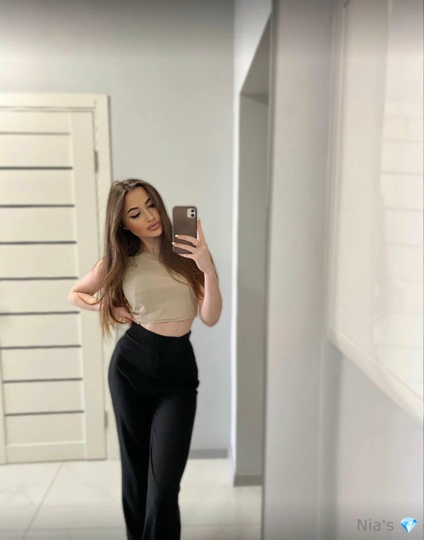 My friend is looking for her daddy nancyyy_v this naughty girl looks part 47 