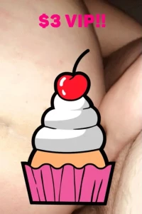 Ready for some butt stuff https onlyfans com curvyqueen_vip c3