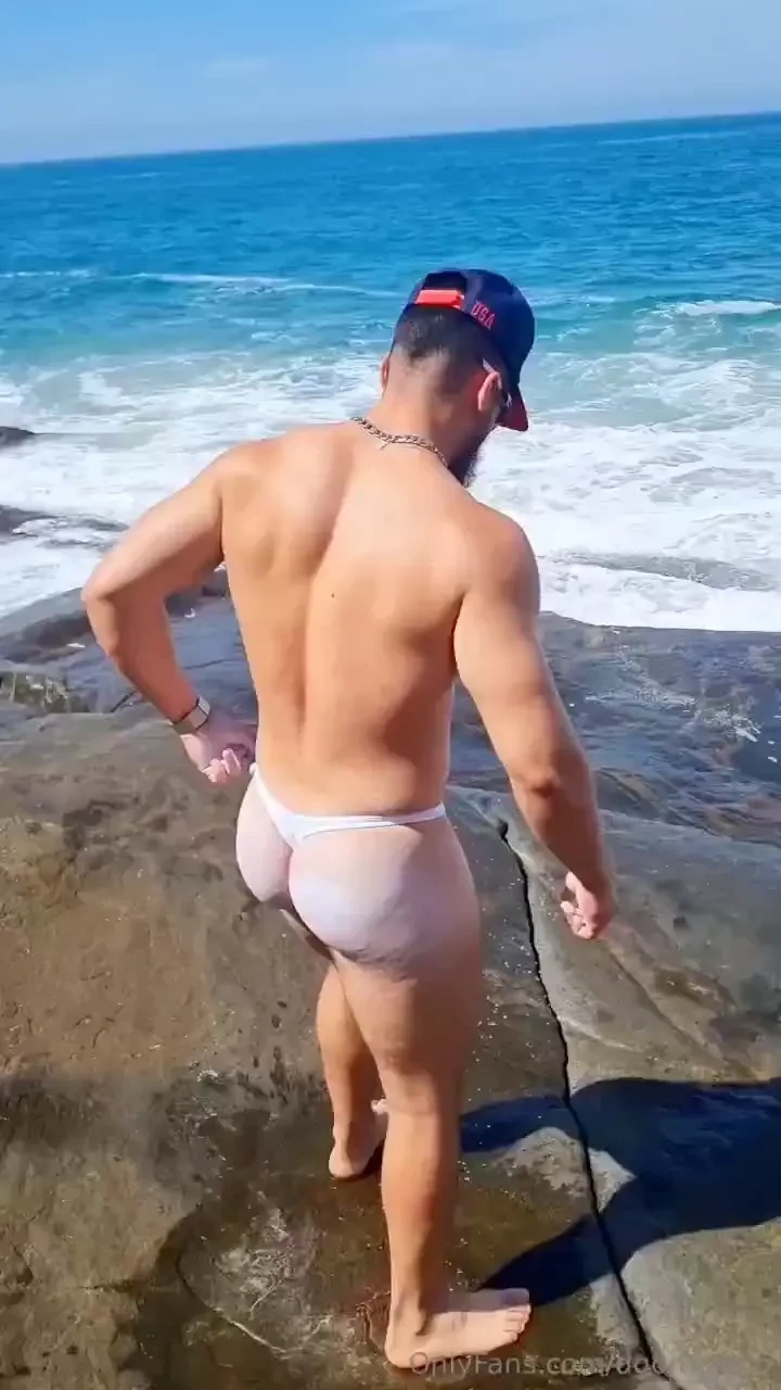 All i need is a good dose of vitamin sea good times and tan lines 