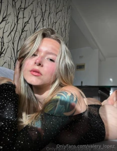 Ashley_madison18 i love giving myself pleasure but i get bored doing part 38