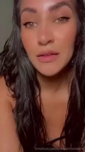 You look lonely want to come play with me