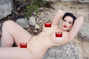 Over 700 sexy videos amp nude pics including the real version of this