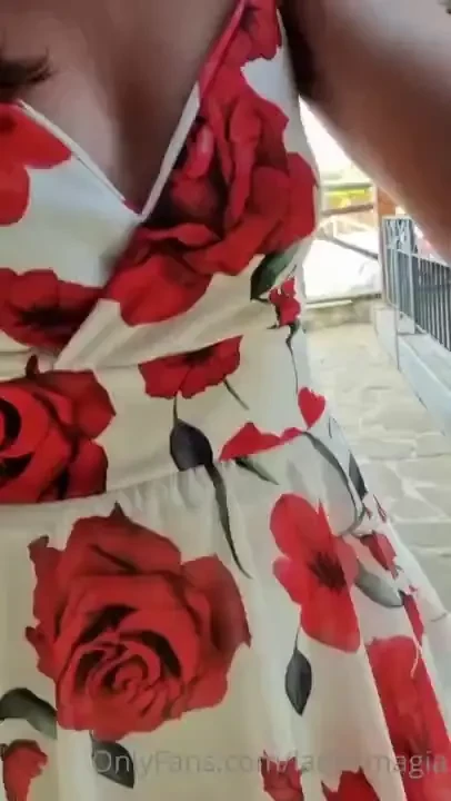 Mi piace farmi bella per uscire 