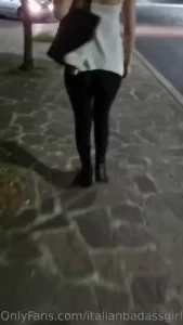 Ieri sera sono andata a fare un giro con un amico poi lui decide di
