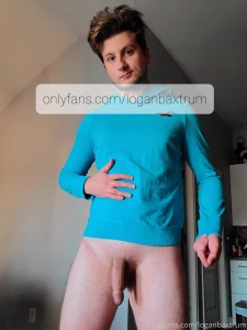 Got a new hollister hoodie today loving the color what do y all think