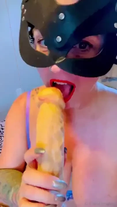Thank you for the tip alkon and the idea of a masked dildo lipstick 