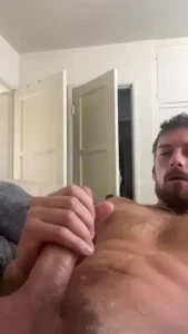 Massive cumshot come lick this up
