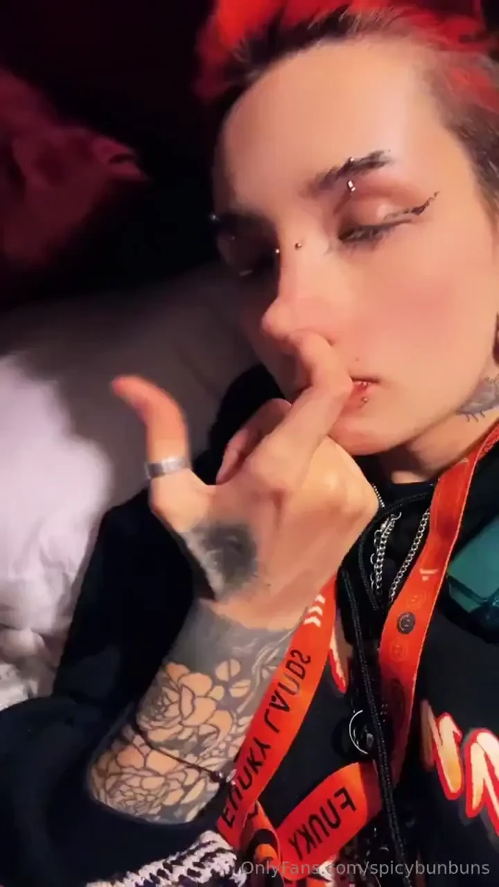 Morning nose picking 