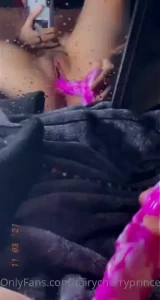 Watch me squirt all over