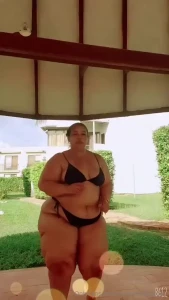 Bailamos me encanta la m sica