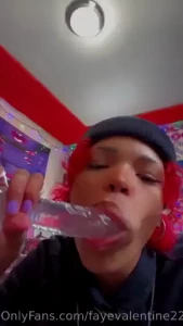 New toy wanna watch me use it