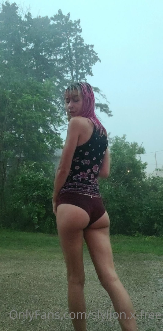 Had a nice summer rainshower yesterday wish i had someone to help me part 1 