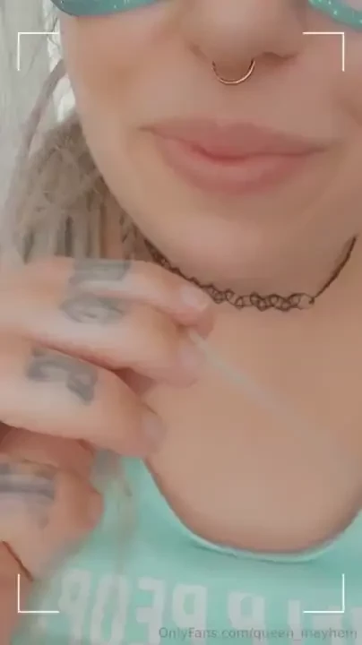 I ve got some free time on my hands who needs the girlfriend 